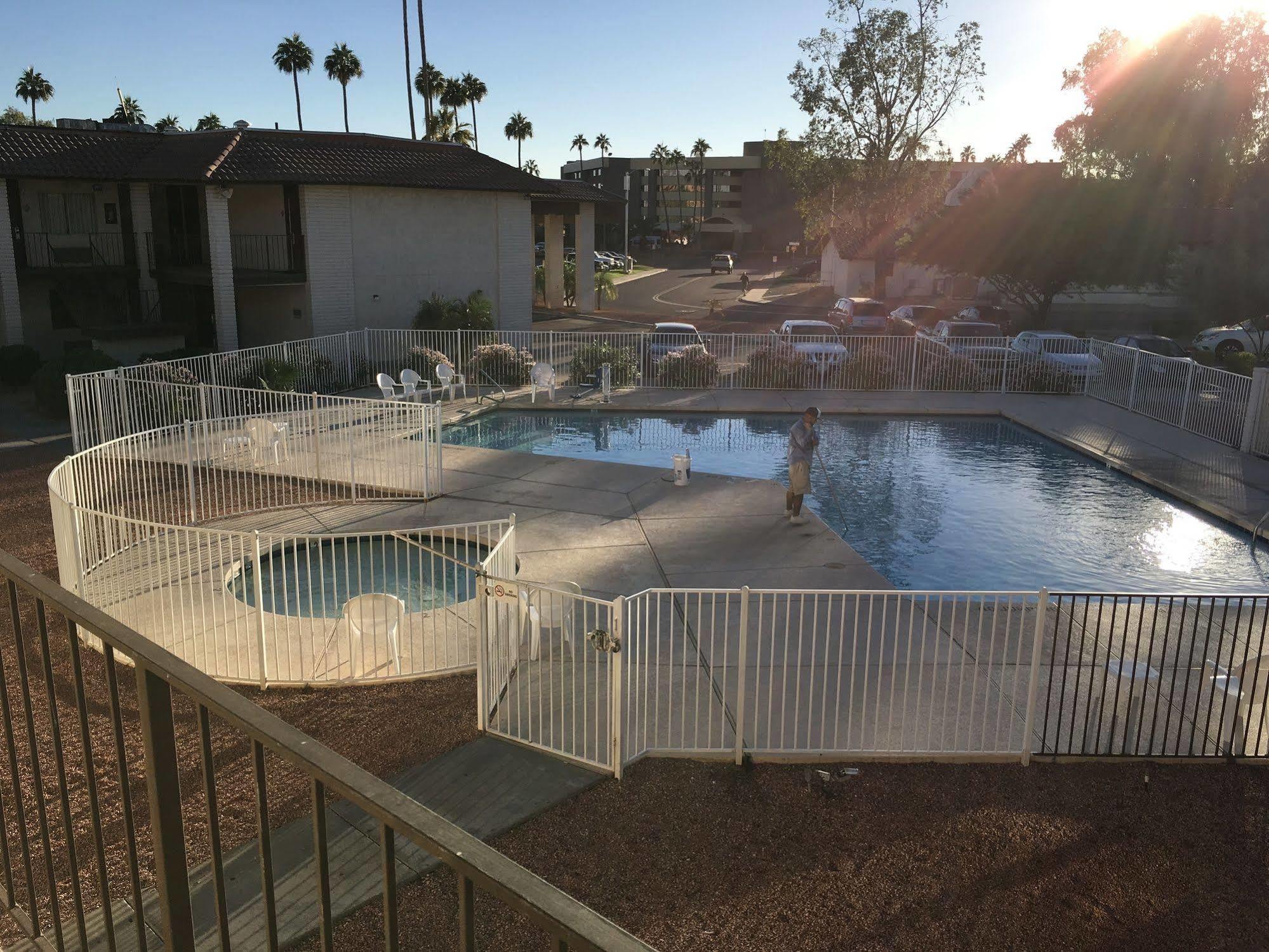 Premier Inns Metro Phoenix Exterior foto